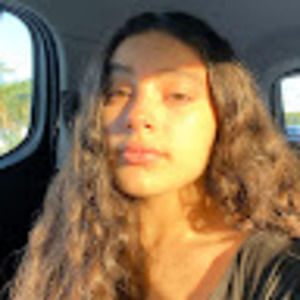 Meet your Posher, Ines